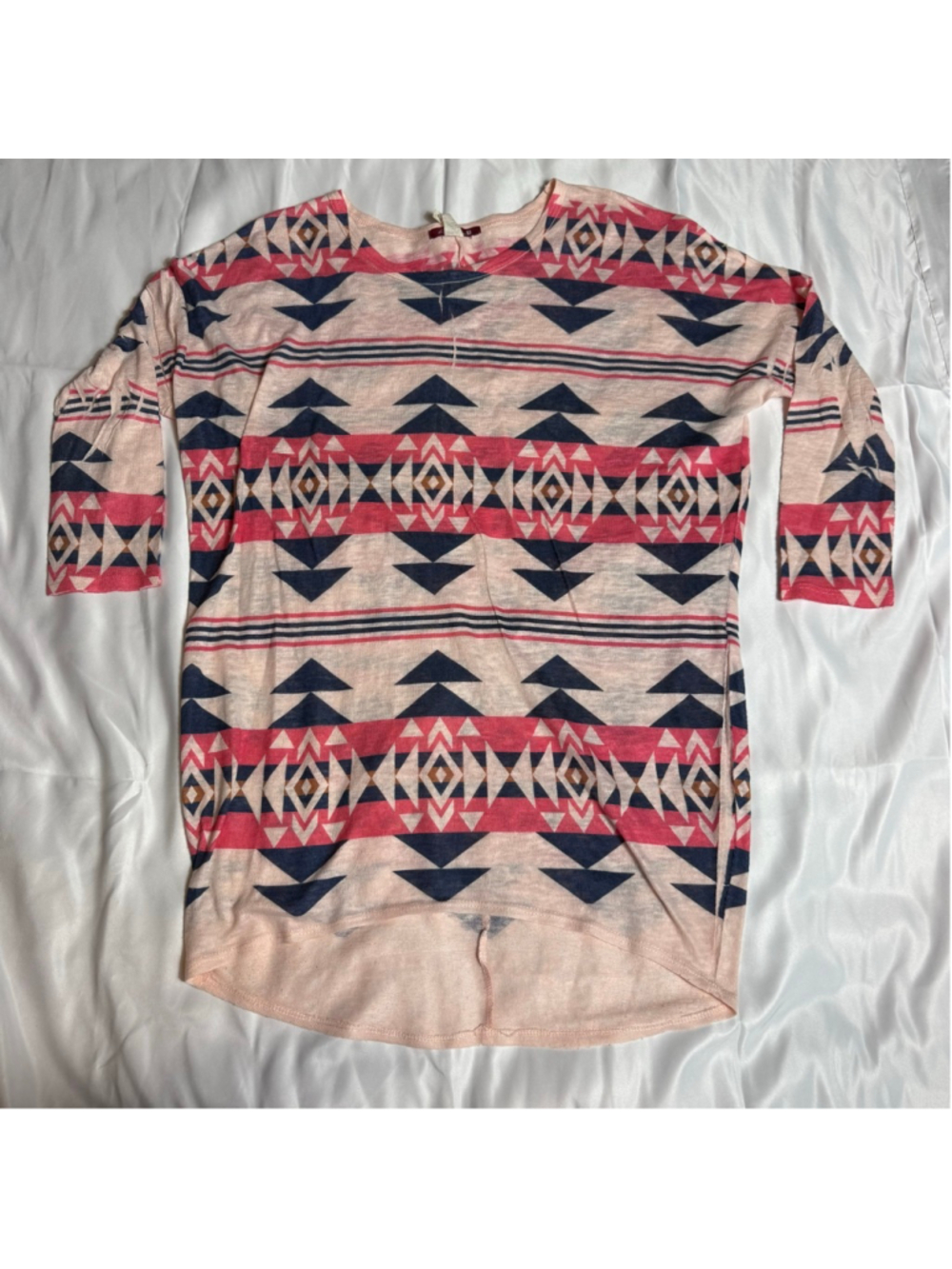 Women's Grieves Gute Long Sleeve Tee M Pink Blue Geometric